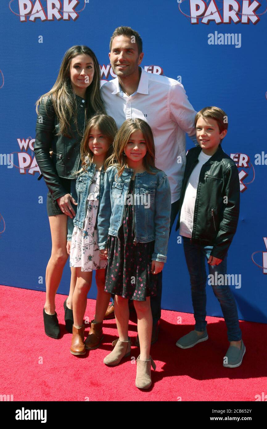 LOS ANGELES - MAR 10: Clements Family, Ava Marie Clements, Leah Rose  Clements at the Wonder Park Premiere at the Village Theater on March 10,  2019 in Westwood, CA Stock Photo - Alamy
