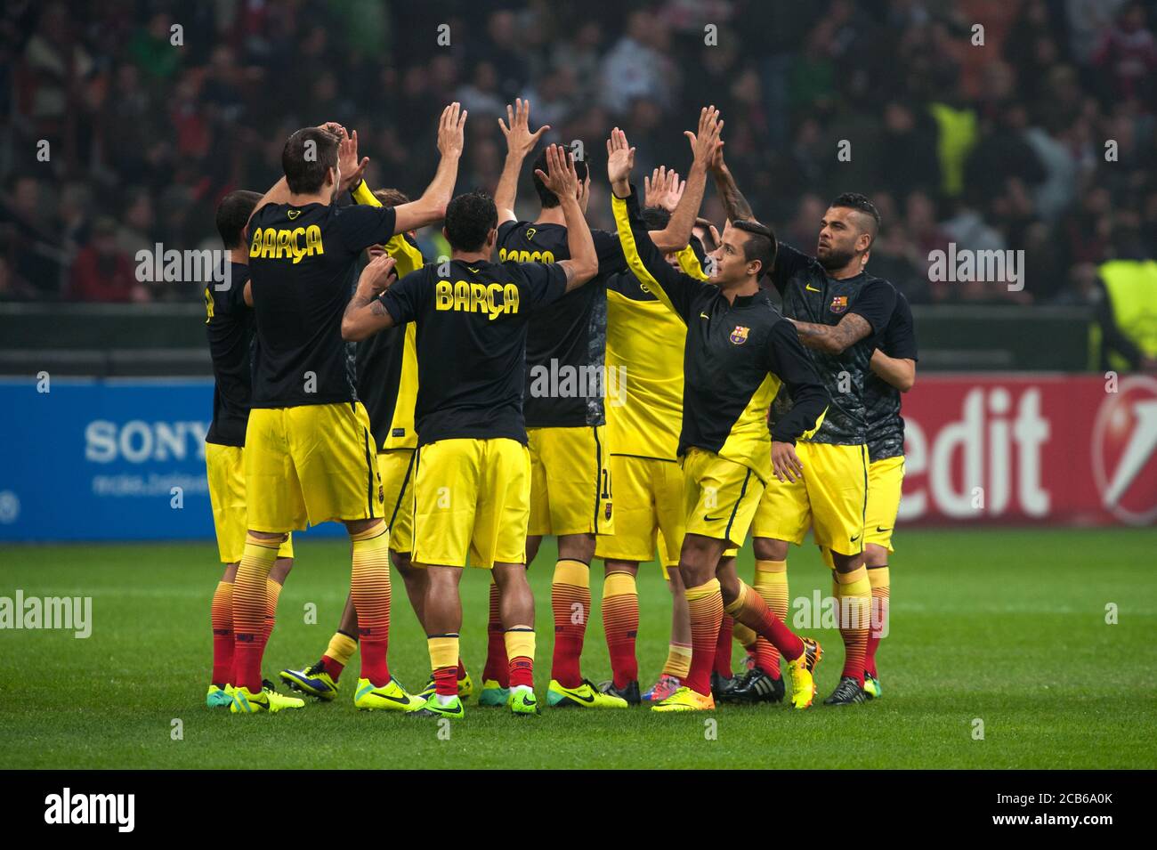 Shipley Restrict Secretary Milan, Italy , 22 OCTOBER 2013, "G.MEAZZA SAN SIRO " Stadium, UEFA Champions League 2013/2014, AC Milan - FC Barcelona: FC Barcelona team before the match during the warm up Stock Photo - Alamy Shipley Restrict Secretary Milan, Italy , 22 OCTOBER 2013, "G.MEAZZA SAN SIRO " Stadium, UEFA Champions League 2013/2014, AC Milan - FC Barcelona: FC Barcelona team before the match during the warm up Stock Photo - Alamy