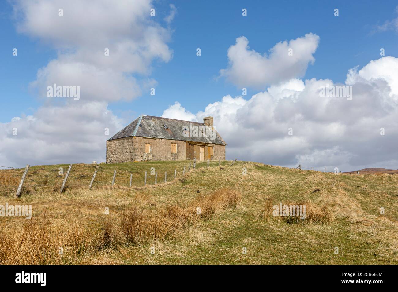 An abandoned cottage in the Highlands of Scotland Stock Photo