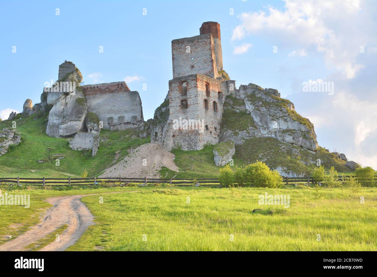 Ruins of the castle in Olsztyn, Jura Krakowsko-Czestochowska in Poland. Stock Photo