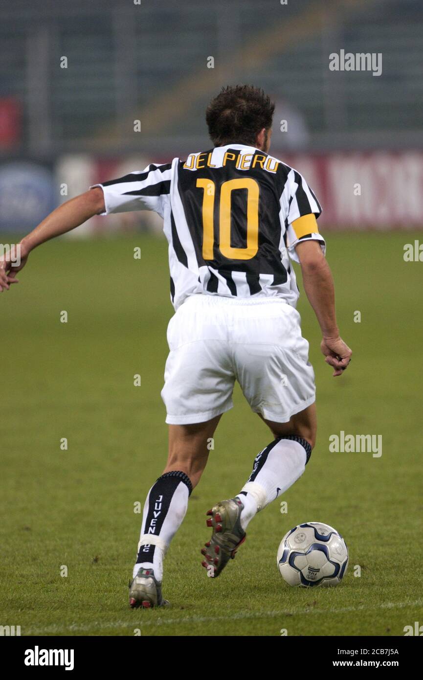 Alessandro del piero juventus 2004 hi-res stock photography and