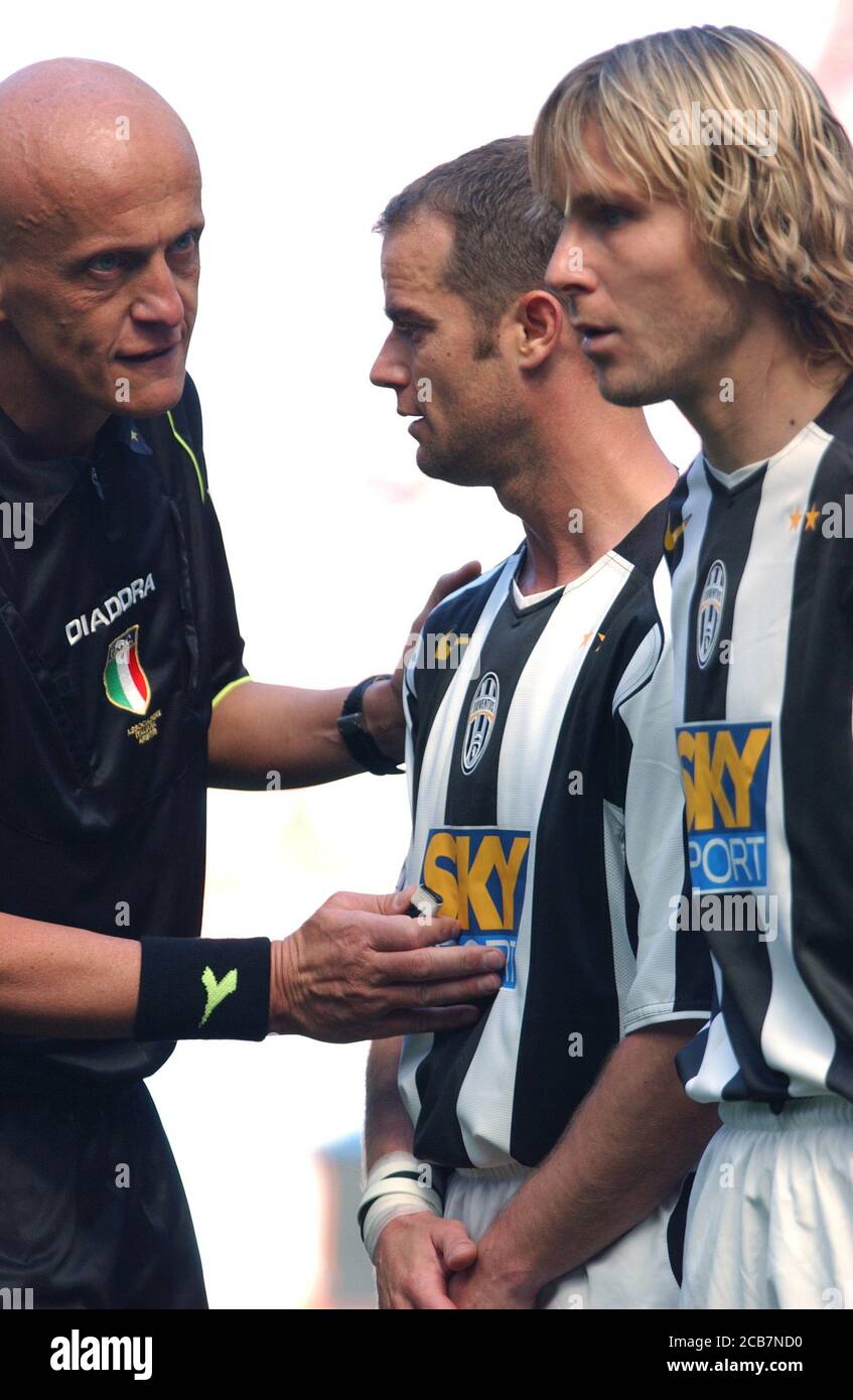 Referee pierluigi collina of italy hires stock photography and images