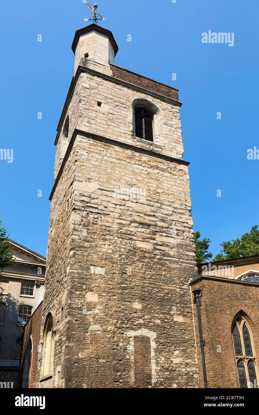 The 15th century tower of St Bartholemew the Less in the City of London, UK Stock Photo