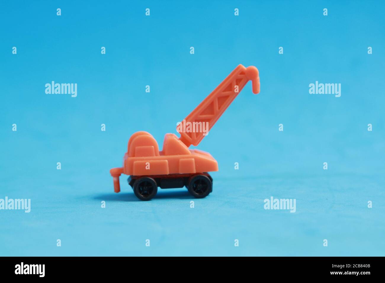 small toy crane