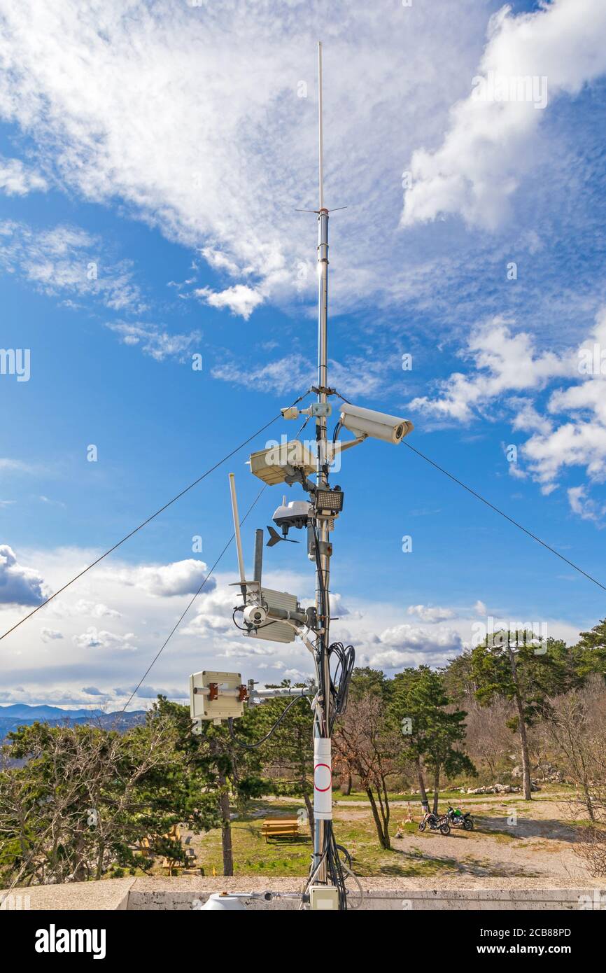 CCTV Video Camera Wireless Surveillance Tower Equipment Stock Photo Alamy