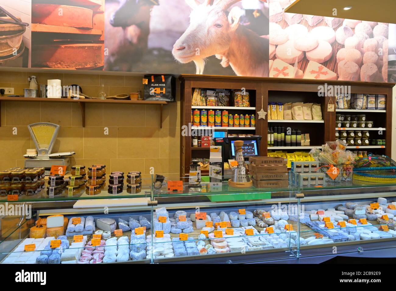 The Alain Hess cheesemonger store, Beaune FR Stock Photo