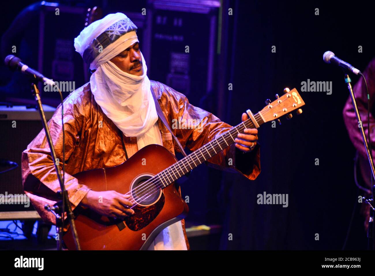 Tinariwen, tuareg blues and rock band from Mali Stock Photo Alamy