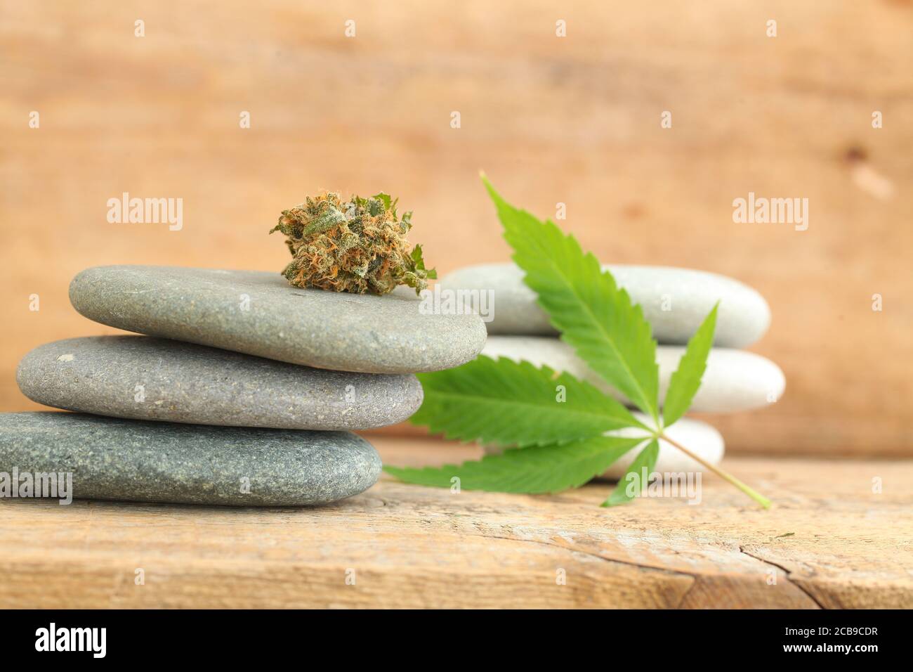 Medical marijuana cannabis cbd oil Stock Photo - Alamy