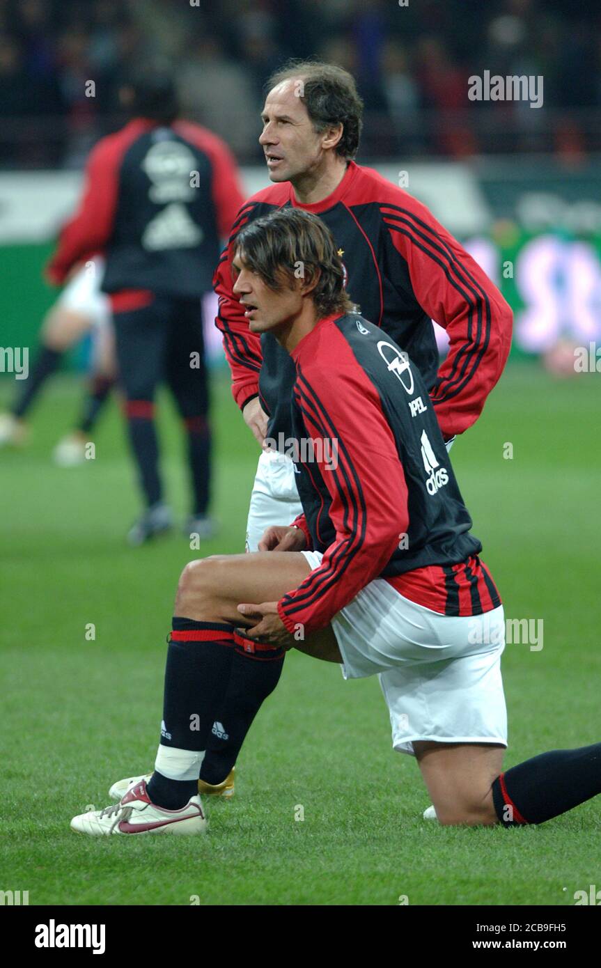 Maldini milan 2006 hi-res stock photography and images - Alamy