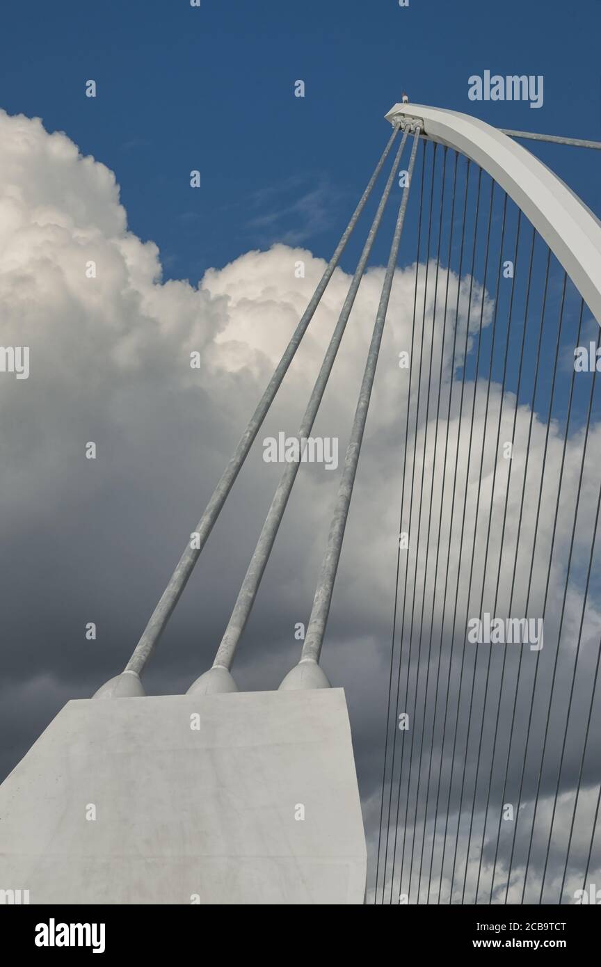 Samuel Beckett Bridge over the River Liffey Dublin, Ireland Stock Photo ...