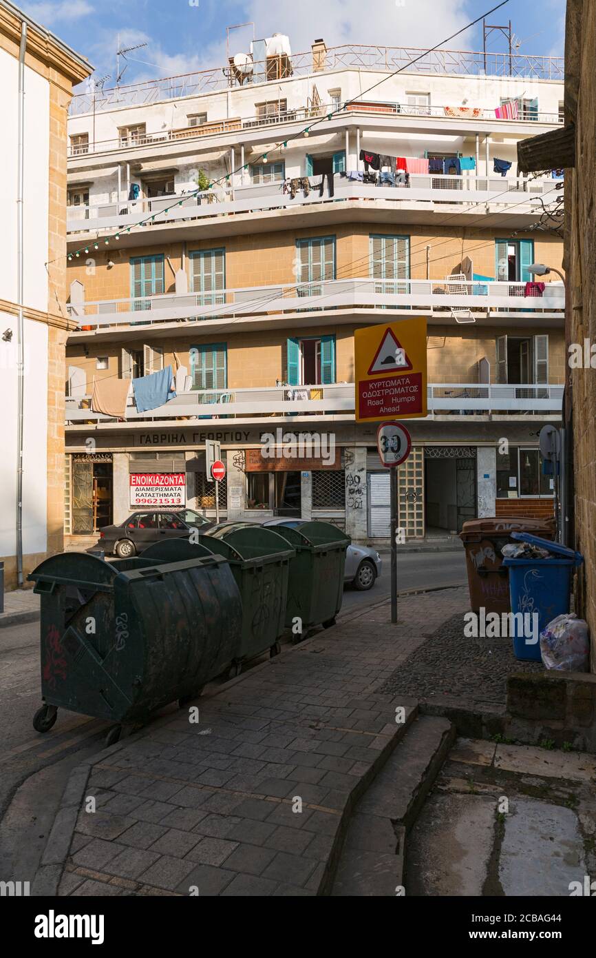 Nikosia, Strasse, Gebäude, griechischer Teil Stock Photo