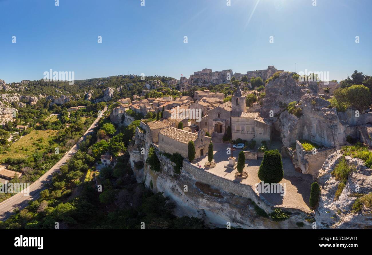 Les Baux de Provence village on the rock formation and its castle. France, Europe Stock Photo