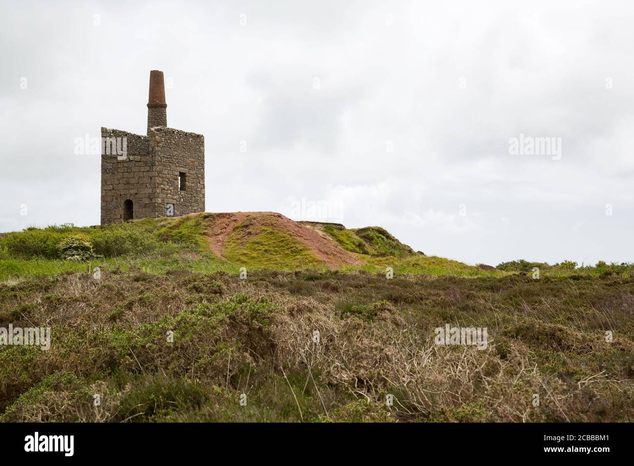 Ruin of Greenburrow Shaft Engine House at Ding Dong Mine, Cornwall UK Stock Photo