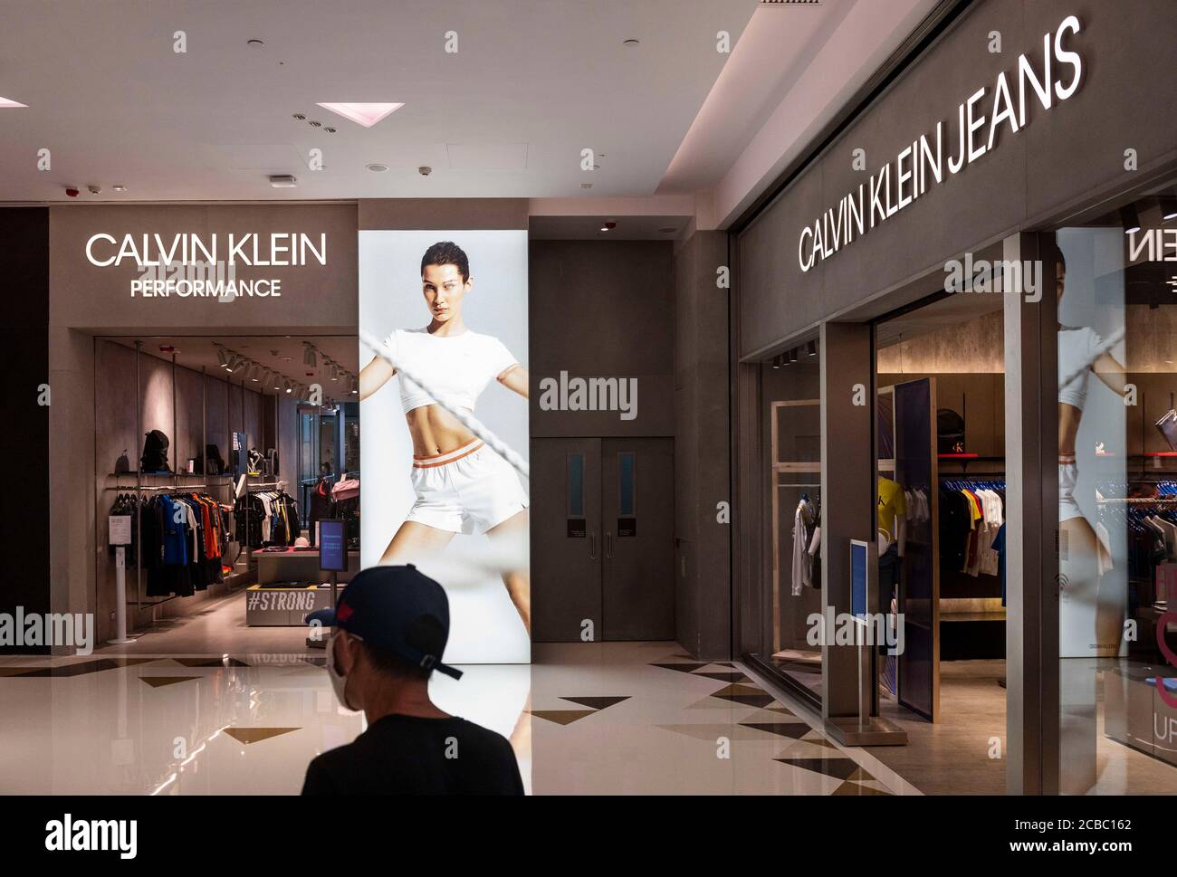 Hong Kong, China. 7th Aug, 2020. American multinational fashion brand  Calvin Klein Jeans store in Hong Kong. Credit: Budrul Chukrut/SOPA  Images/ZUMA Wire/Alamy Live News Stock Photo - Alamy