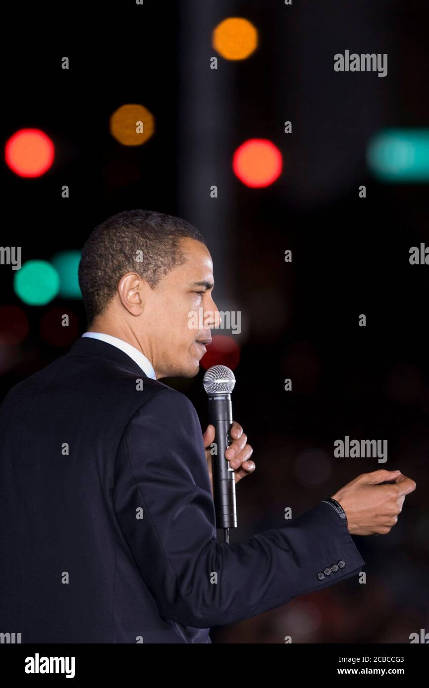 Austin, Texas USA, February 22, 2008: Democratic presidential hopeful Barack Obama speaks to a crowd of about 15,000 during a night-time rally in front of the Texas Capitol days before the Texas primary elections. ©Bob Daemmrich Stock Photo