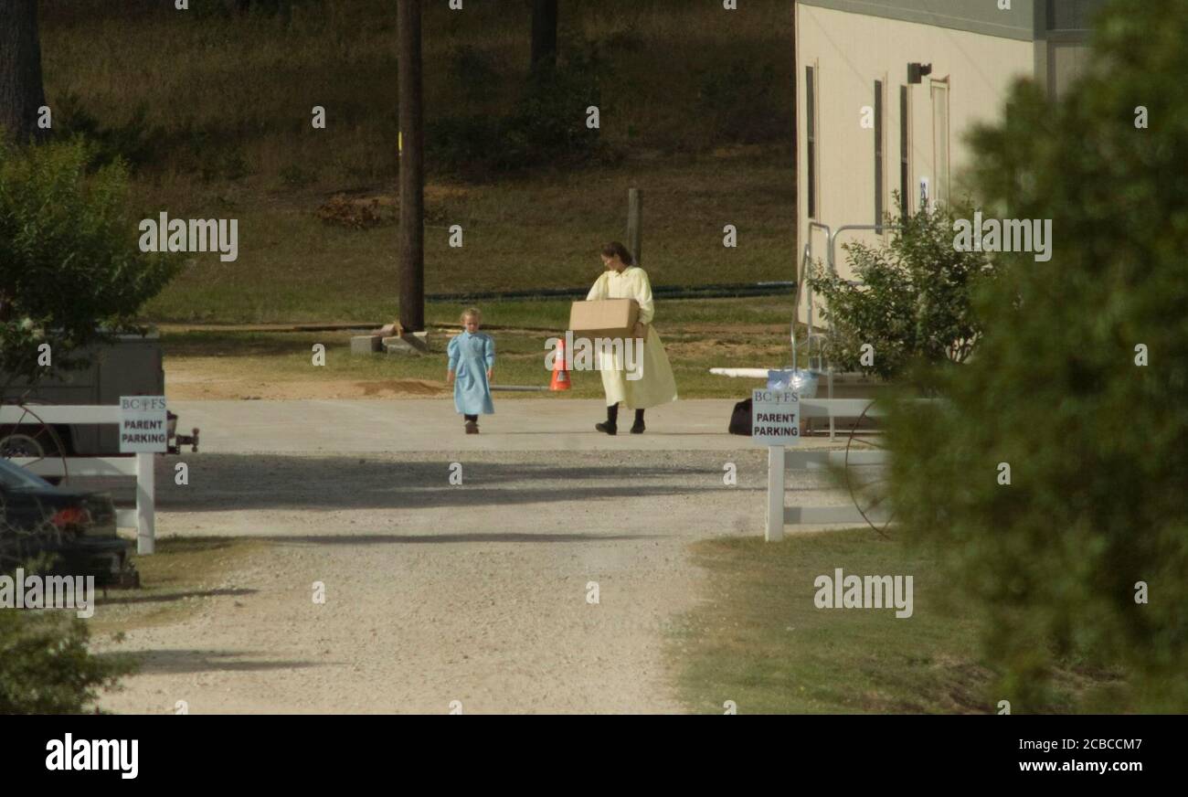 Flds child hi-res stock photography and images - Alamy