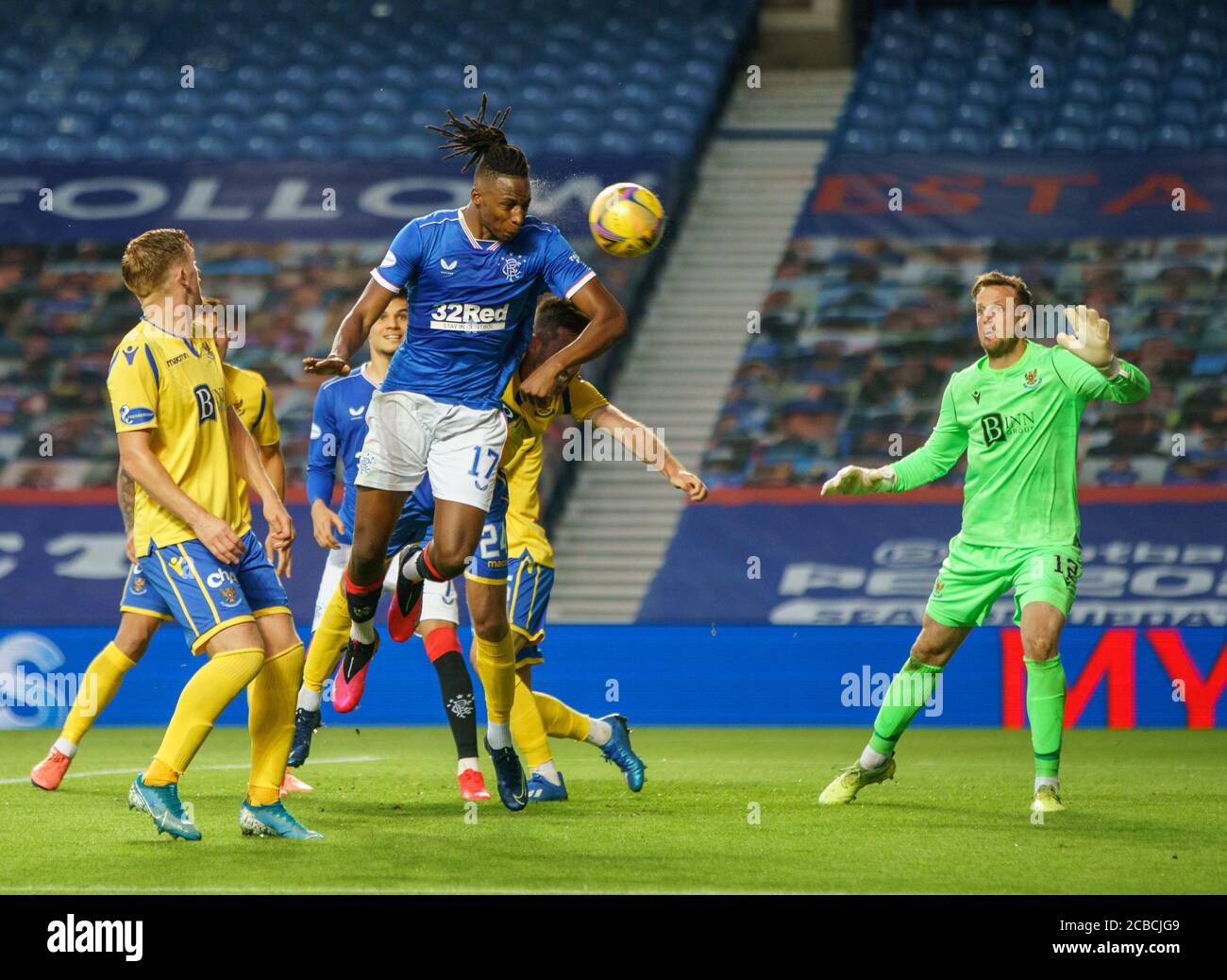 Page 2 Joe Elliot High Resolution Stock Photography And Images Alamy