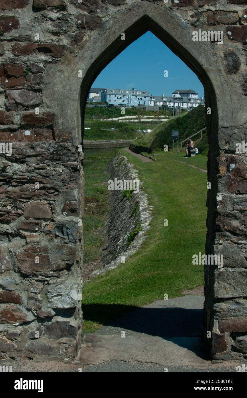 Archway to Castle Bude, Cornwall Stock Photo