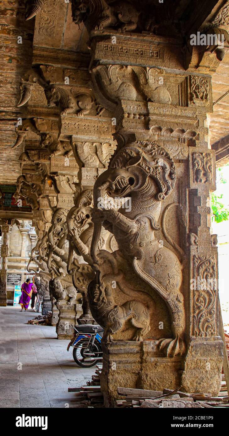 famous sculptures, Srivilliputhur Andal temple, Tamil Nadu, is ...