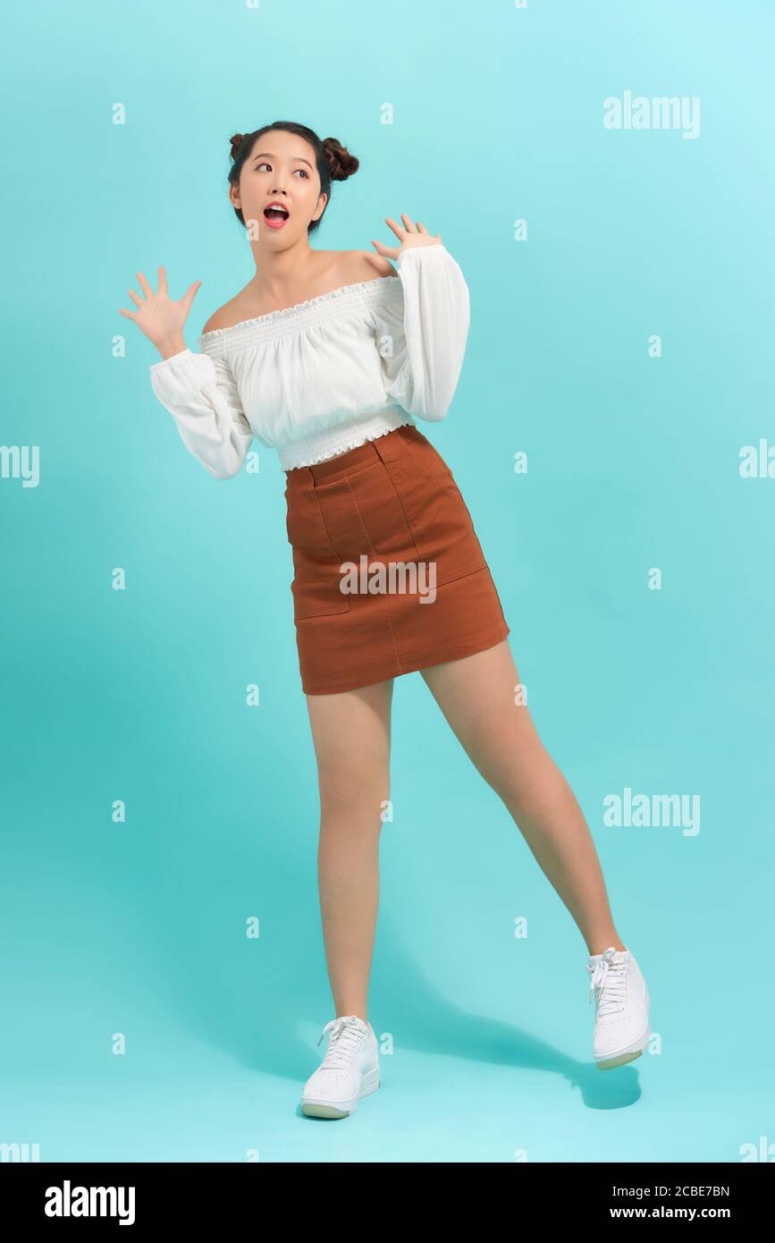 Surprised young female hi-res stock photography and images - Alamy