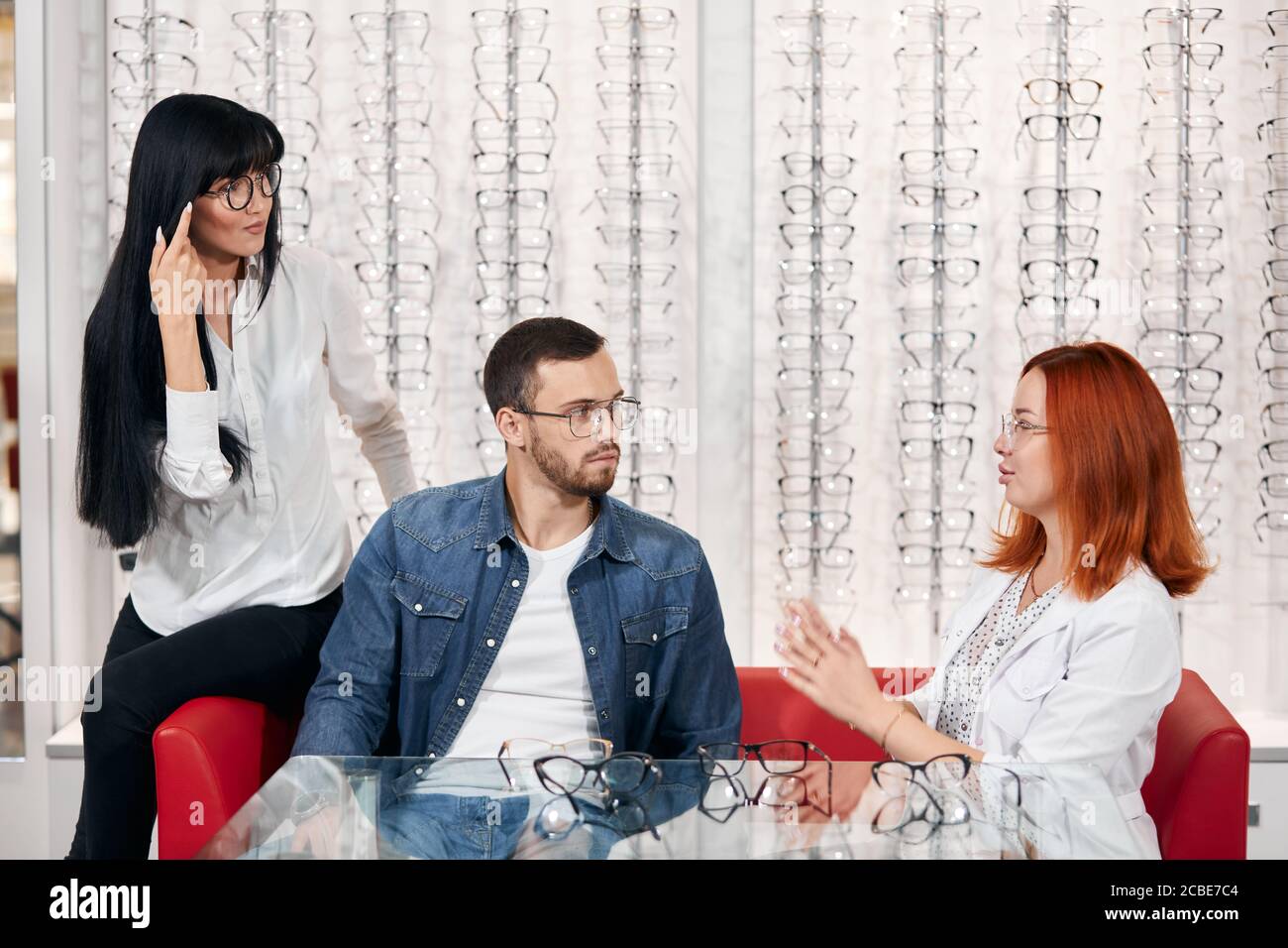 Man pensioner eye test hires stock photography and images Alamy
