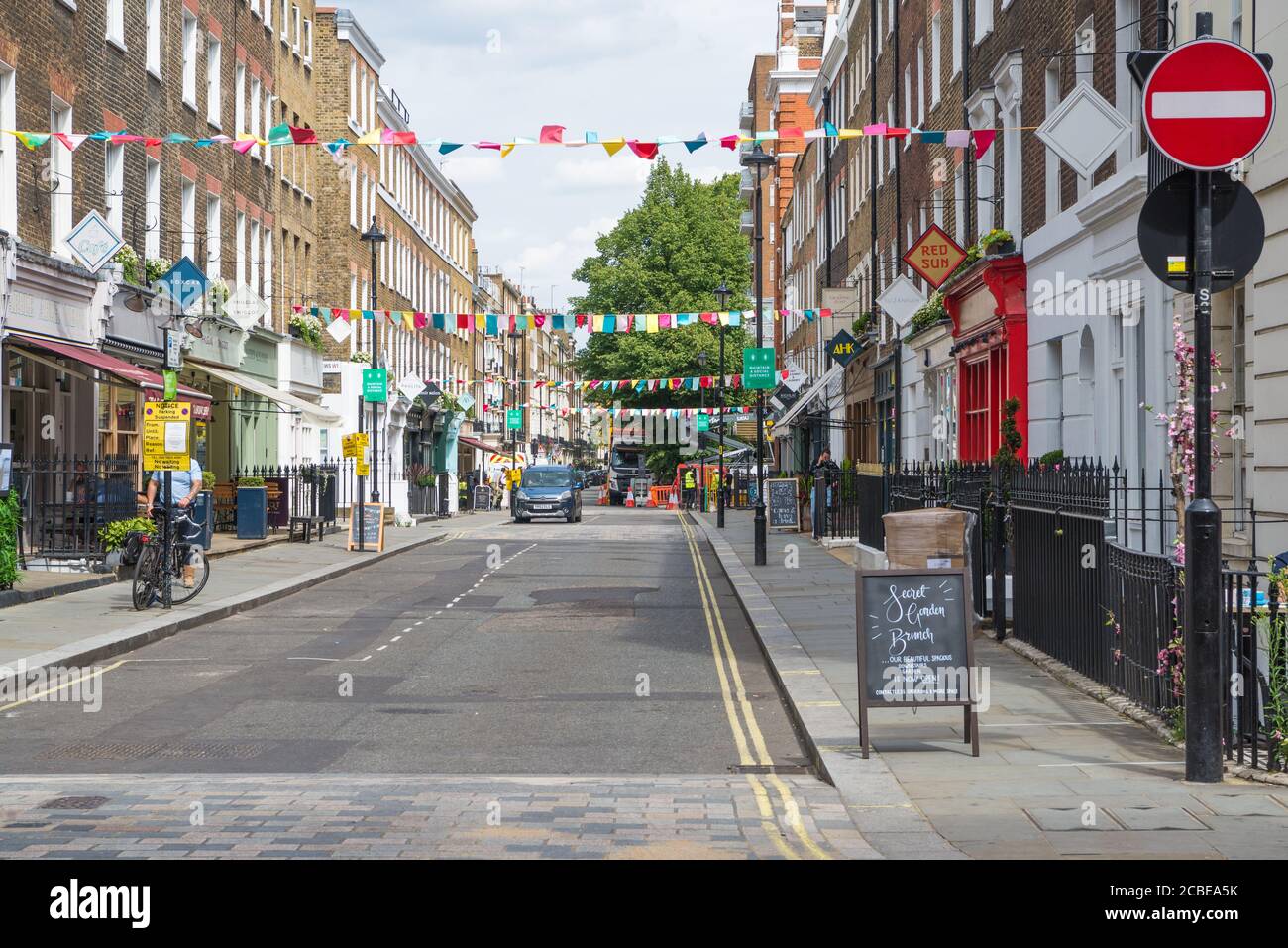 View along New Quebec Street, Marylebone, London, England, UK Stock Photo