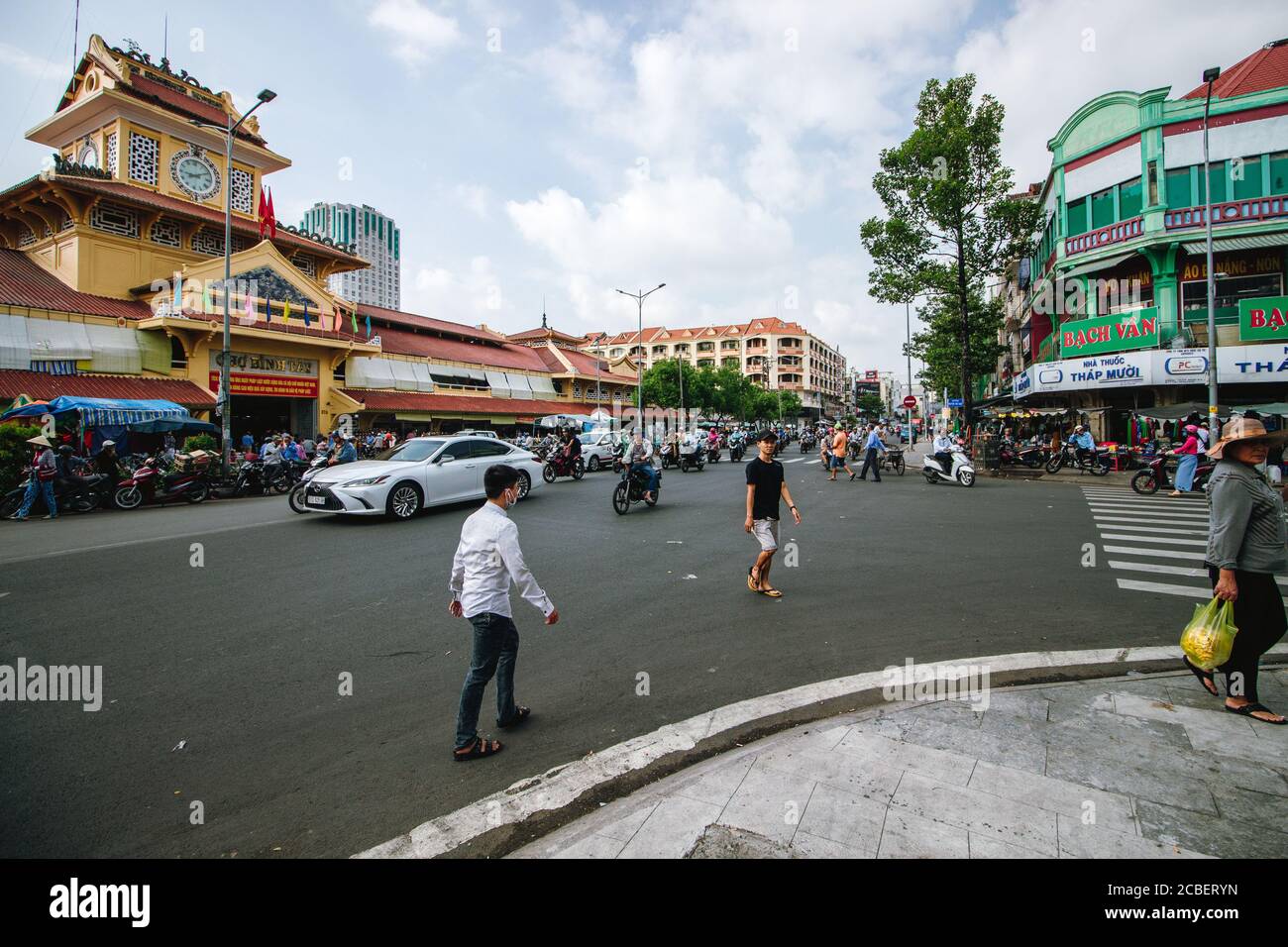 HO CHI MINH CI, VIETNAM - Nov 12, 2019: road traffic in ho chi minh ...