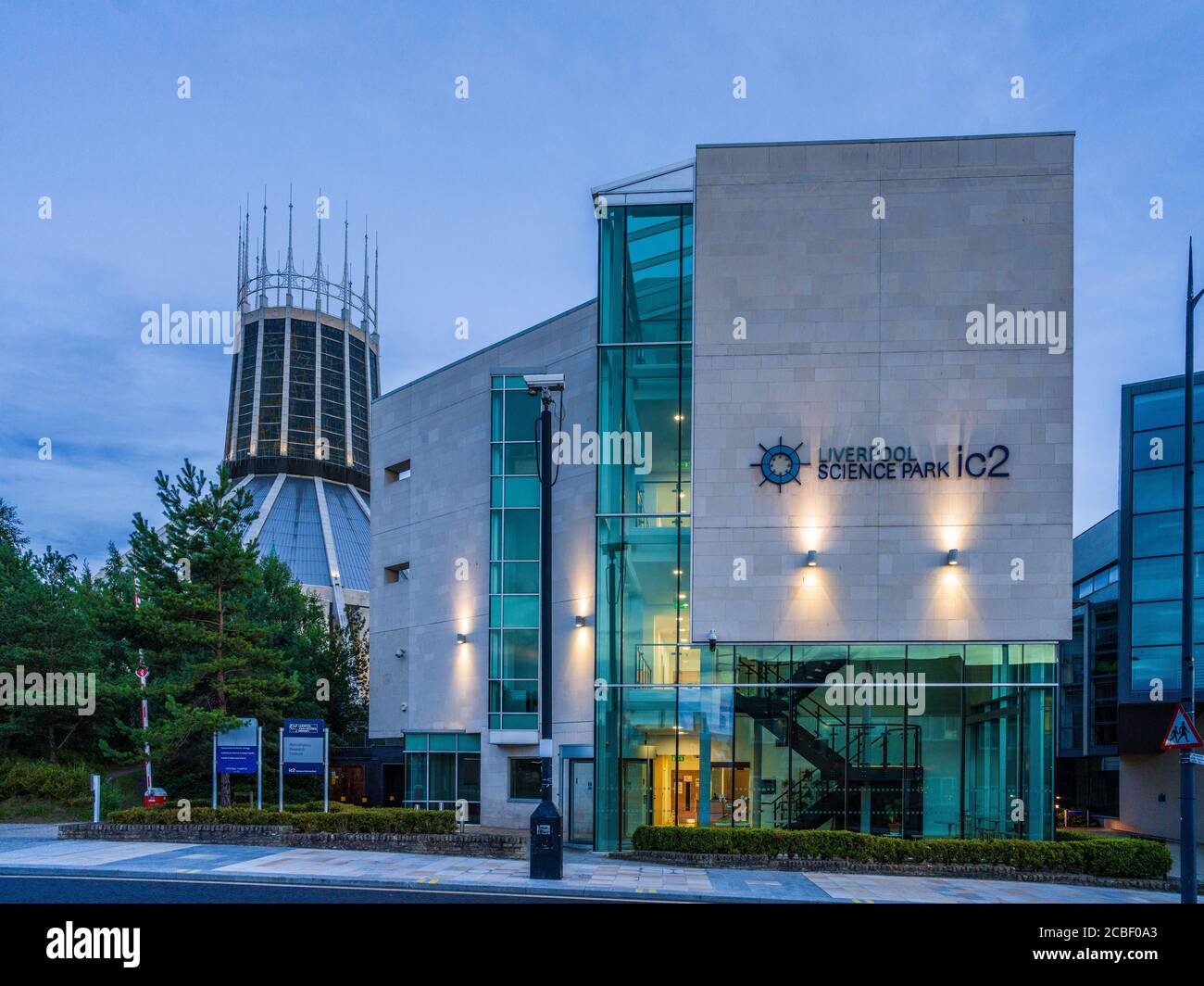 Liverpool Science Park IC2 Innovation Centre 2 building next to Liverpool Metropolitan Cathedral. Architects Falconer Chester Hall, 2009. Stock Photo