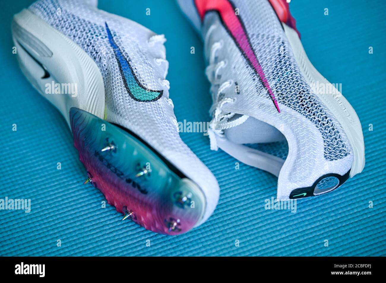 NEW YORK, USA, AUGUST 13, 2020: Nike Air Zoom Victory, distance track spike  for summer olympic game Tokyo 2021. White Color, Nike Atomknit upper. Cont  Stock Photo - Alamy