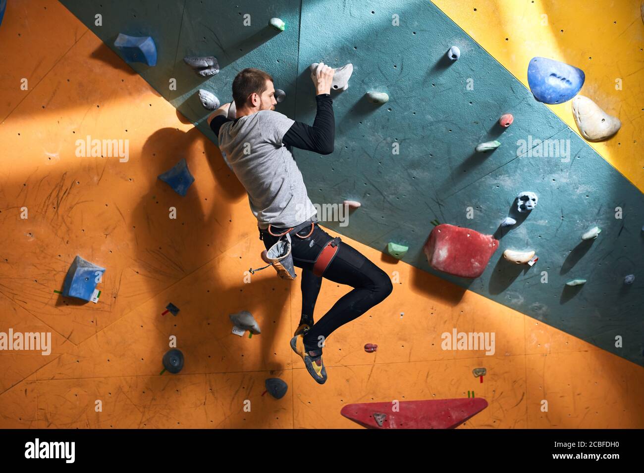 Full body harness hi-res stock photography and images - Alamy