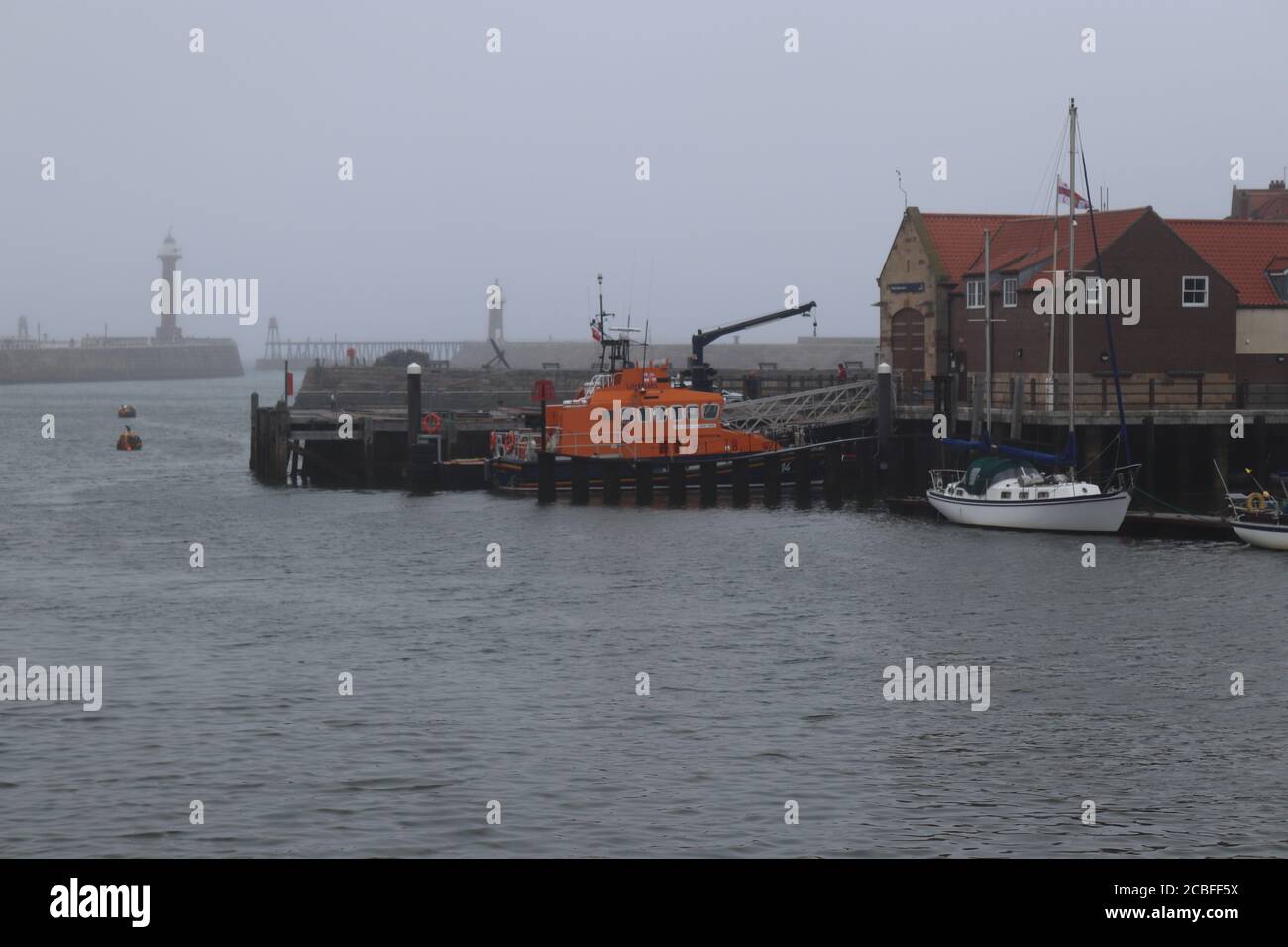 Whitby life boat hi-res stock photography and images - Alamy