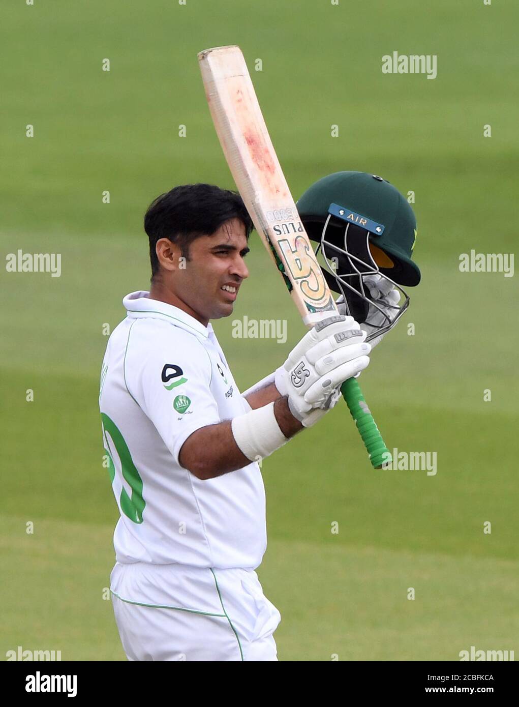 Pakistans abid ali celebrates reaching hi-res stock photography and