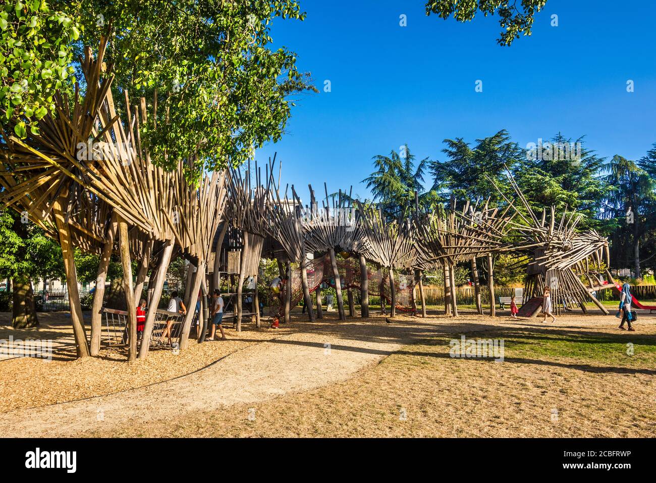 Playground dragon hi-res stock photography and images - Alamy