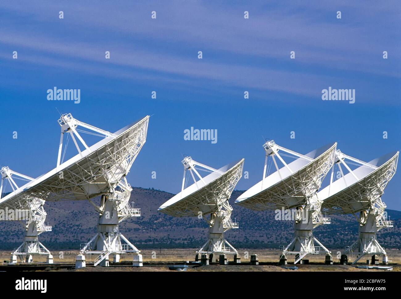 Radio telescopes, National Radio Astronomy Observatory (NRAO) Very Large Array (VLA), near Magdalena, New Mexico USA Stock Photo