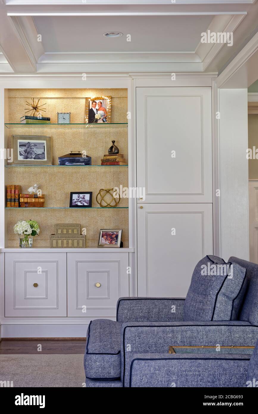 Picture of Living room Custom shelving and cabinetry Stock Photo - Alamy