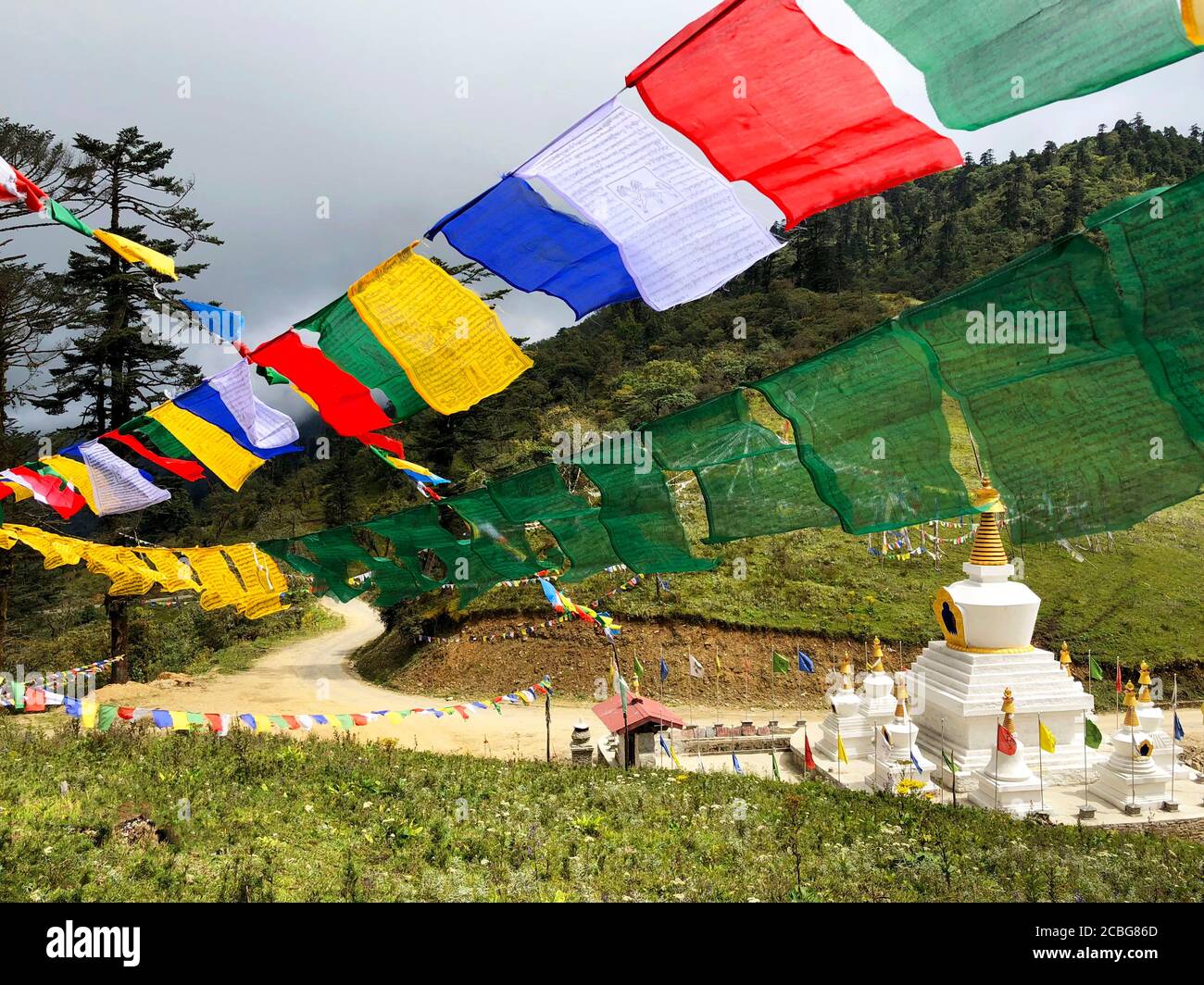 Bhutan Cloth Hi Res Stock Photography And Images Alamy