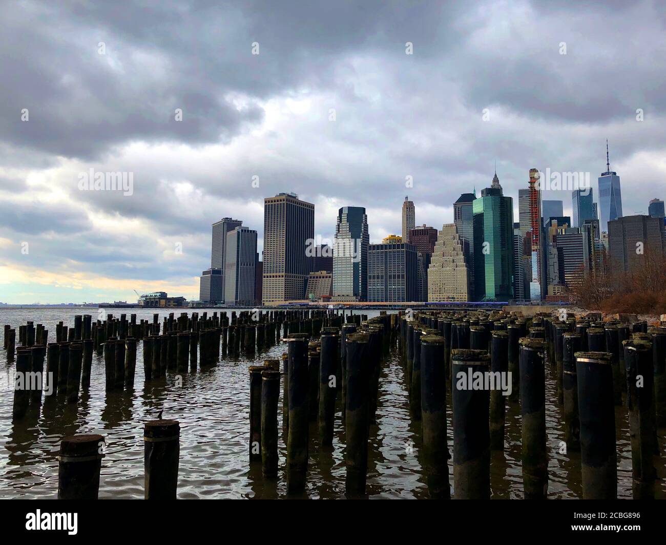 New york city skyline from hi-res stock photography and images - Alamy