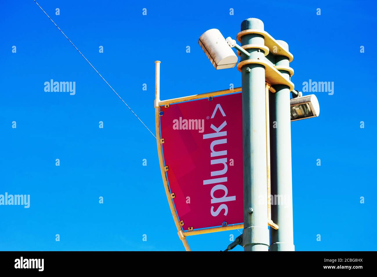 Splunk sign and logo on outdoor signpost. Splunk Inc produces software for searching, monitoring, and analyzing machine-generated big data - San Franc Stock Photo