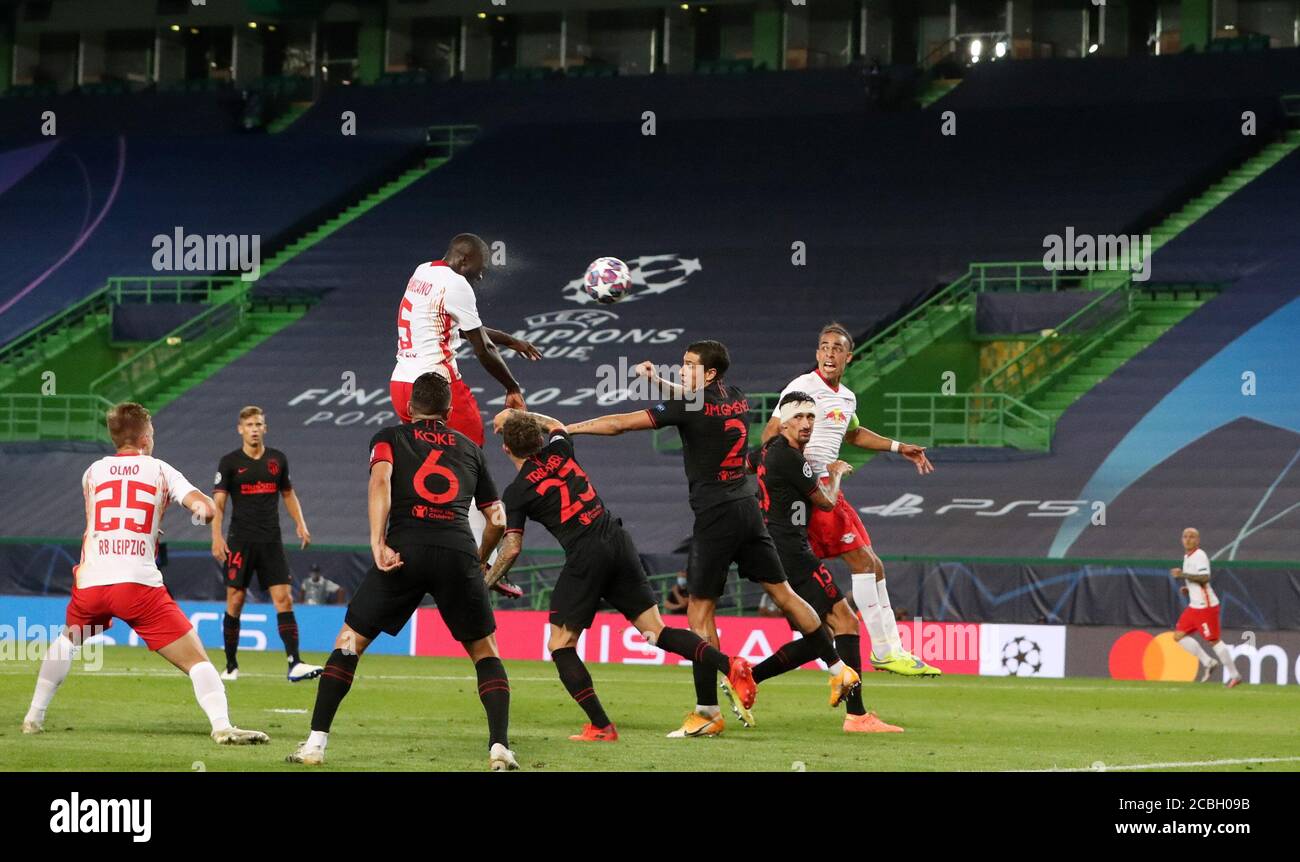 Lisbon, Deutschland. 13th Aug, 2020. firo Champions League Lisbon, 08/13/2020, football, UEFA Champions League, quarter finals, RB Leipzig - Atletico Madrid In the picture: Header goalchance for Dayot Upamecano (wed., 5, RB Leipzig) UEFA regulations prohibit any use of photographs as image sequences and/or quasi-video, only for journalistic purposes! Only for editorial use! PICTURE POINT/Sunday/Poolfoto/via/firosportphoto. | usage worldwide Credit: dpa/Alamy Live News Stock Photo