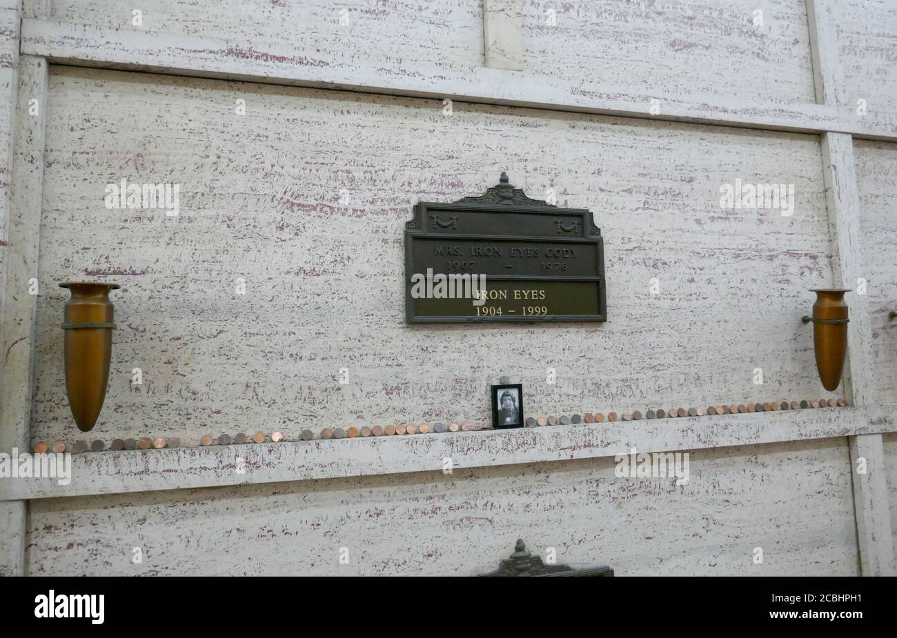 Iron eyes cody hires stock photography and images Alamy