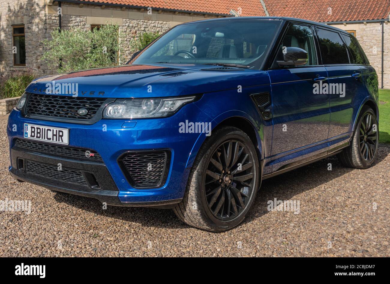 Blue range rover hi res stock photography and images Alamy