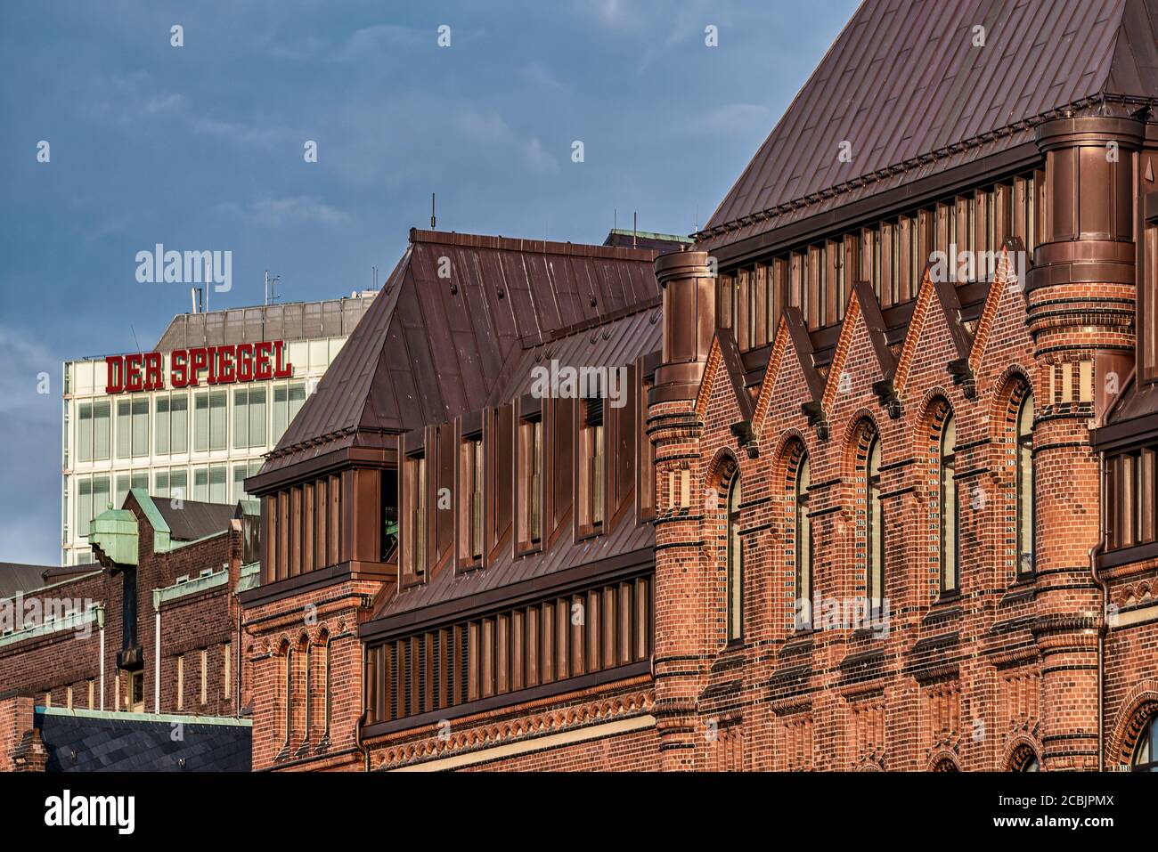 Lagerhaus am Zollkanal an der Kornhausbrücke, Verlagsgebäude 'Der Spiegel', Speicherstadt, Hamburg Stock Photo