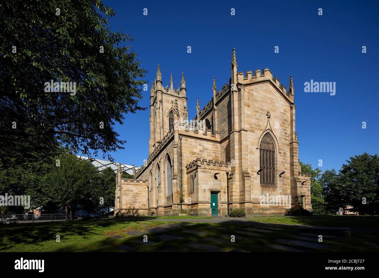 Former church St George's  in the City of Sheffield, England. It is now part of the University of Sheffield and is a lecture theatre and student housi Stock Photo