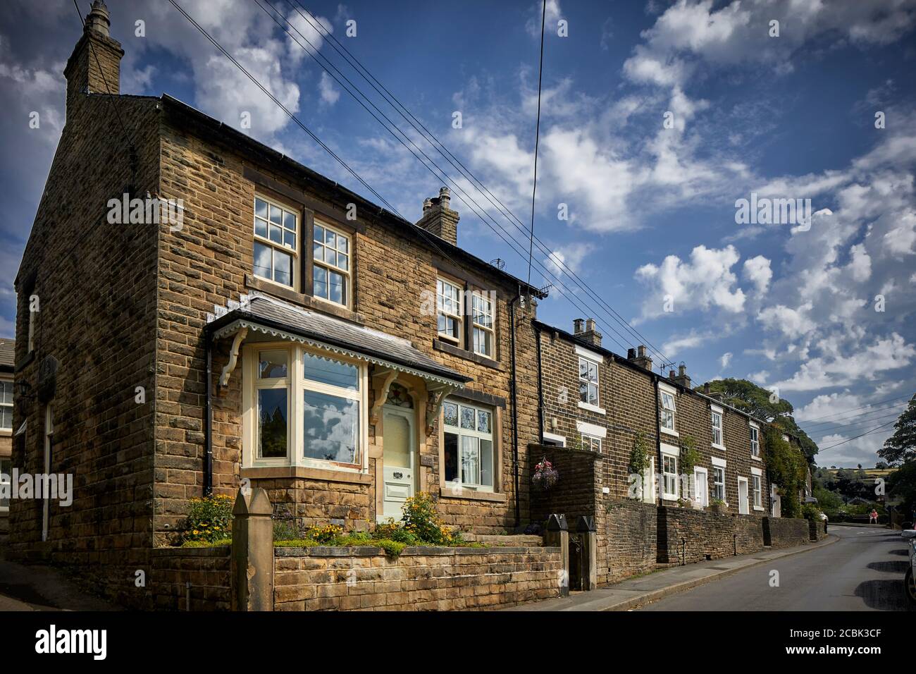 Hayfield village, High Peak, Derbyshire, large stone house on Kinder Rd Stock Photo