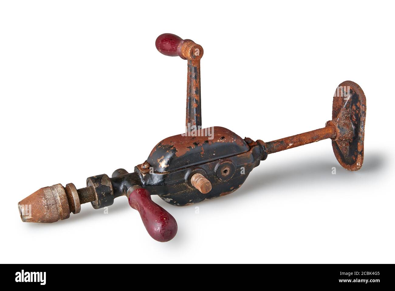 https://c8.alamy.com/comp/2CBK4G5/old-and-rusty-vintage-drill-hand-operated-isolated-on-white-2CBK4G5.jpg