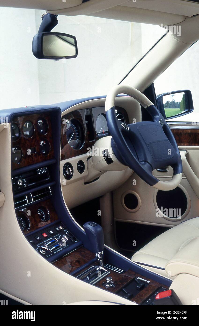2001 Bentley Continental Turbo R interior and dashboard Stock Photo