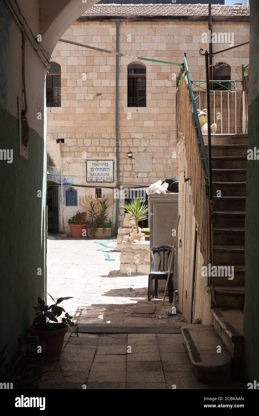 Jerusalem light rail path hi-res stock photography and images - Alamy