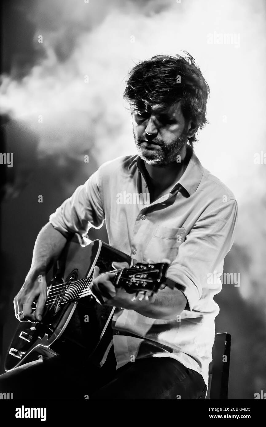 Dente, pseudonym of Giuseppe Peveri, in acoustic concert in SEI - Sud Est Indipendente Festival, Castello Volante di Corigliano d'Otranto. (Photo by Luigi Rizzo/Pacific Press) Credit: Pacific Press Media Production Corp./Alamy Live News Stock Photo