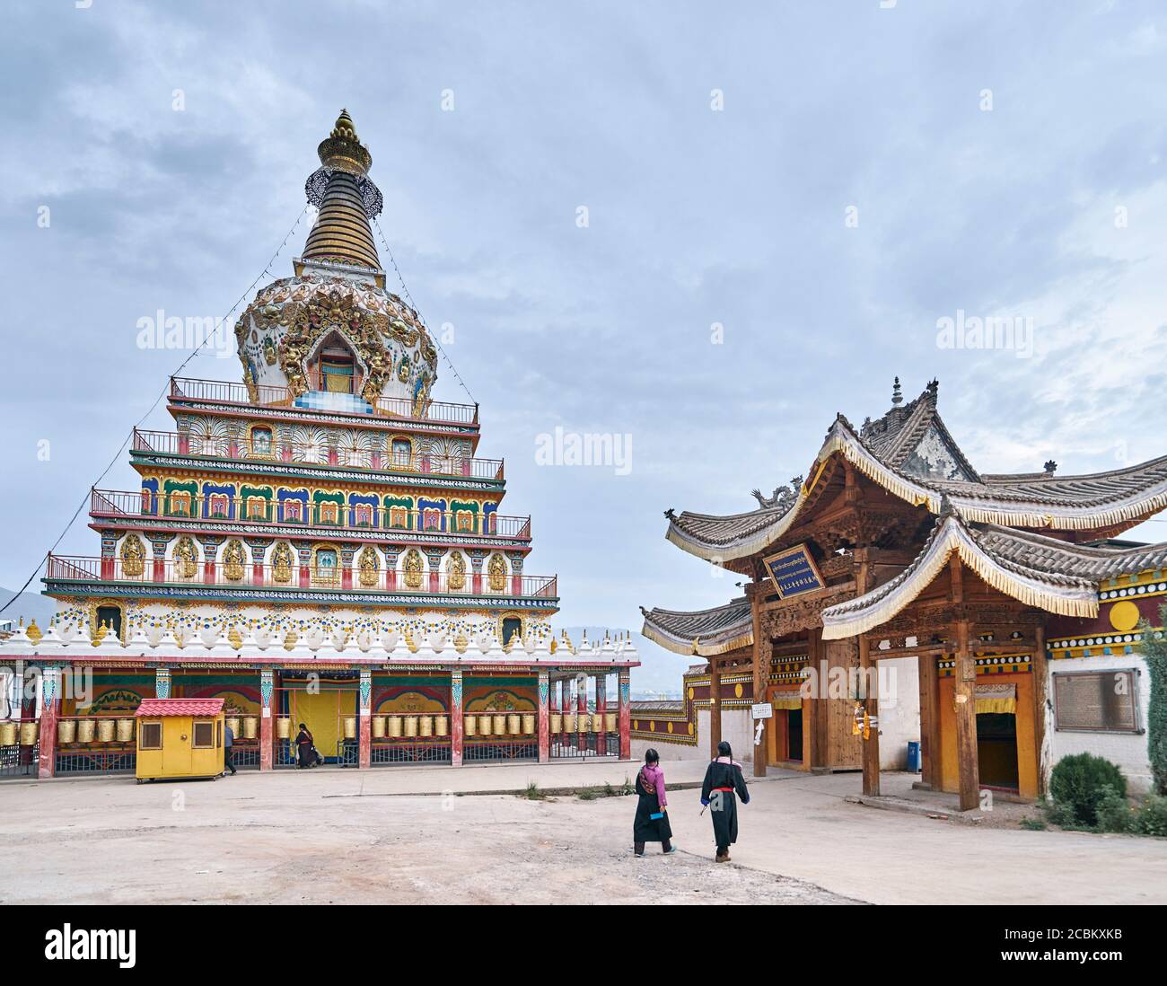 Wu Tun Temple, Tongren, Qinghai Province, China Stock Photo Alamy