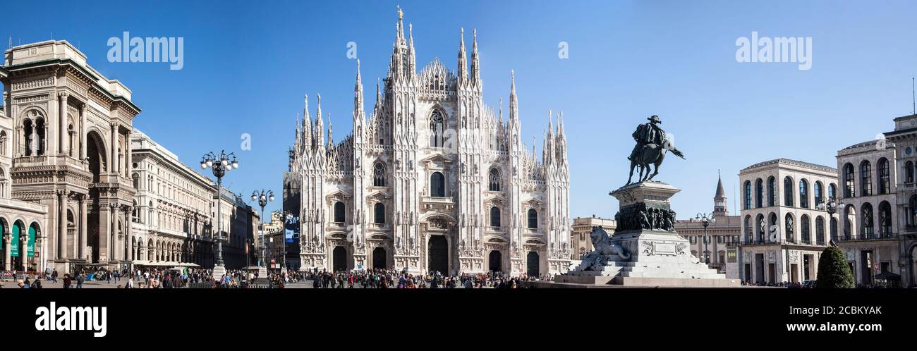 Panoramic View Of Piazza Duomo Milan Italy Stock Photo Alamy